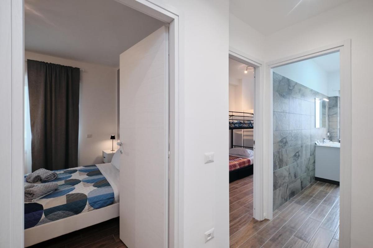 New Gens Iulia 2 Min Da Stazione Trastevere Apartment